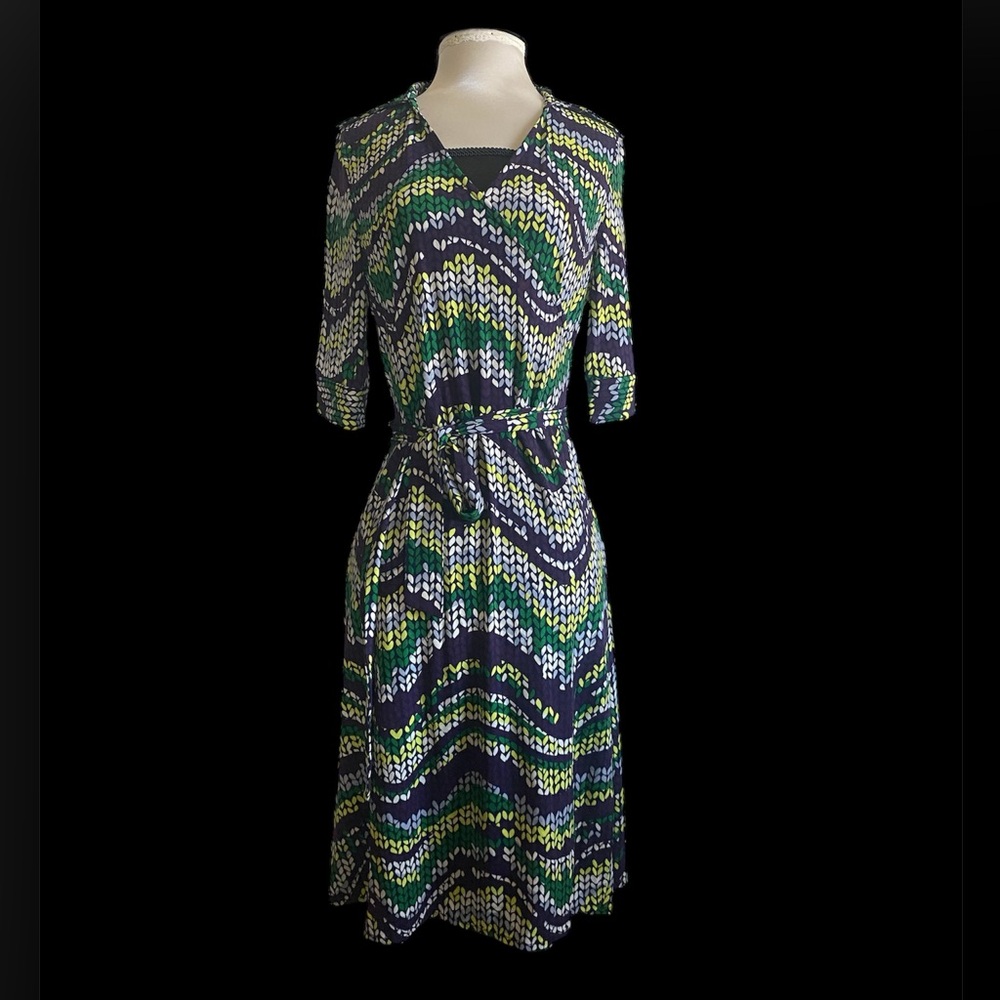 Diane Von Furstenberg 100% Silk Jersey Wrap Dress Size 6 - Picture 2 of 8